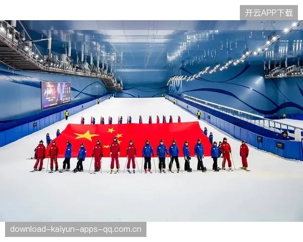 滑雪少年穿短袖比赛被骂疯，仍然闯进决赛的励志奇迹